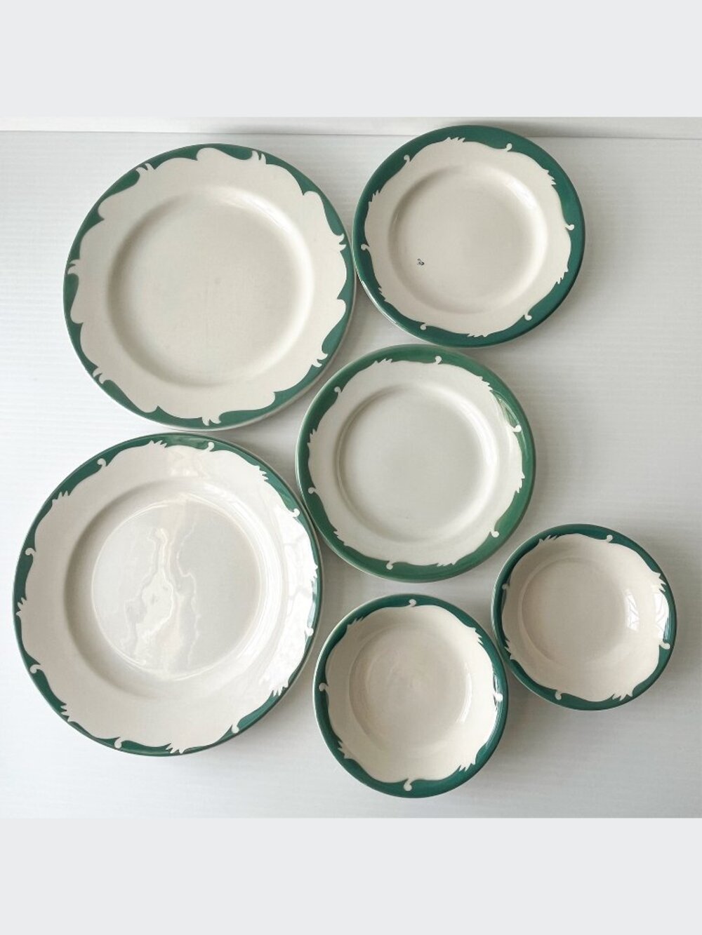 6pc Vandesca & Newport Pottery Wintergreen Restaurant Ware Set Plates Bowls